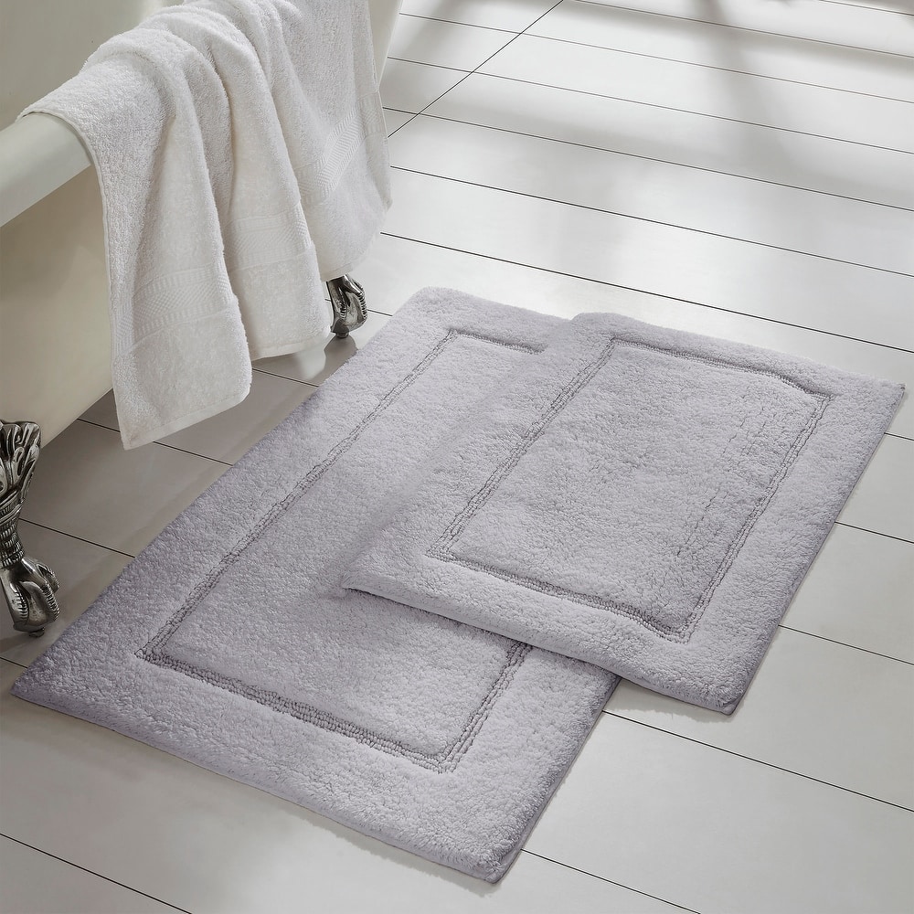 Modern Threads Solid-loop Differently Sized Bathmats (Set of 2)