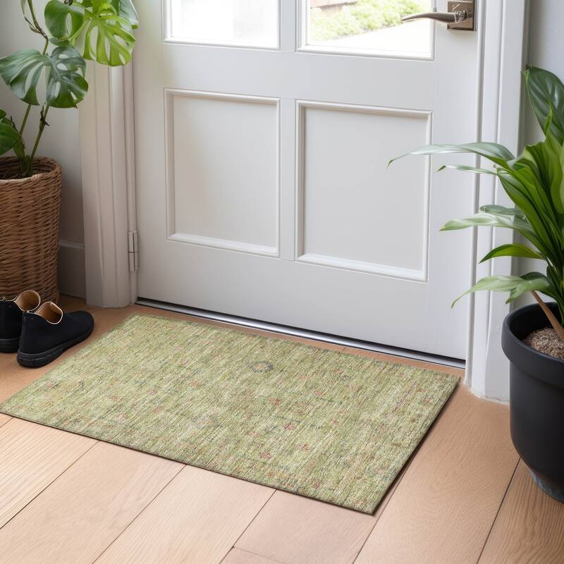 Machine Washable Indoor/ Outdoor Distressed Traditional Chantille Rug - Aloe - 1'8" x 2'6"