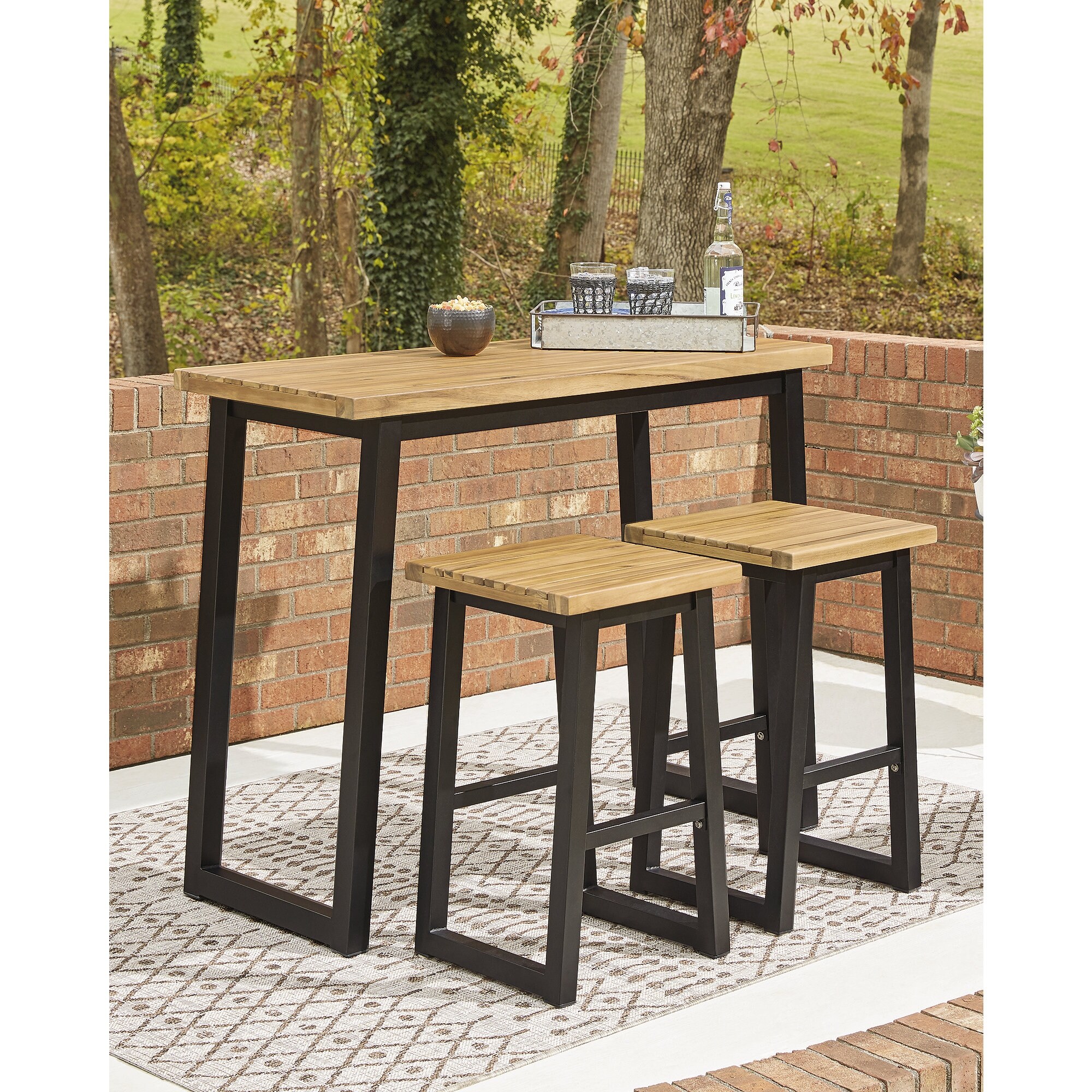The range bar best sale table and stools