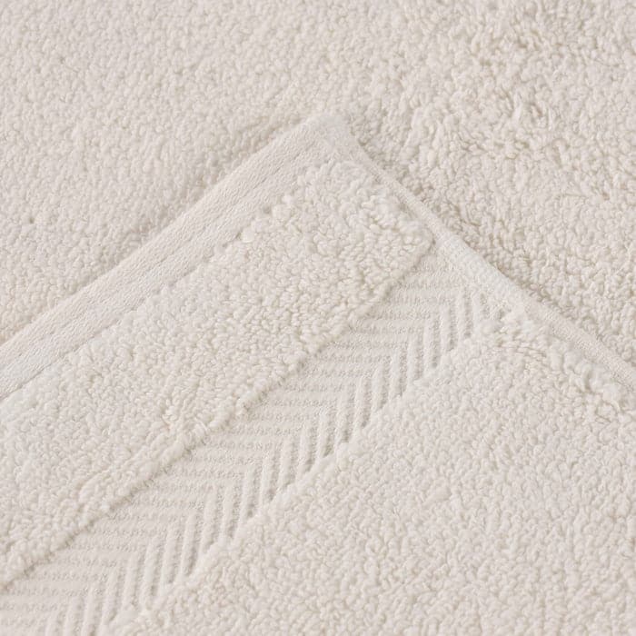 Superior Absorbent Zero Twist Cotton Bath Towel (Set of 2)