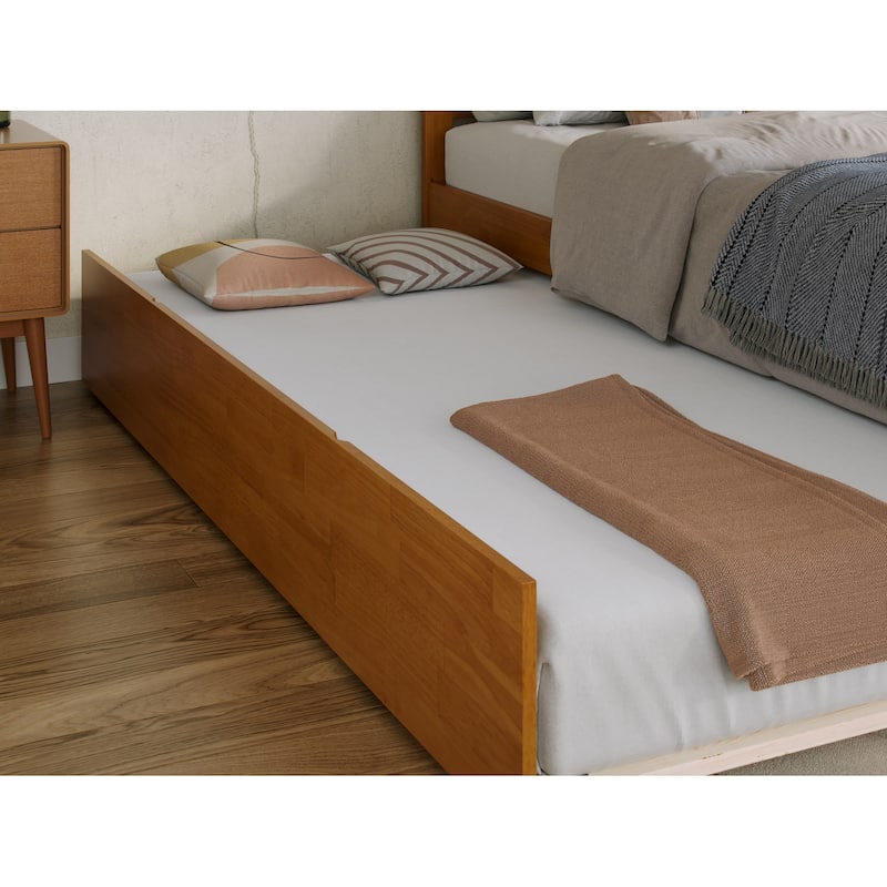 Richmond Full Solid Wood Platform Bed with Footboard & Full Trundle