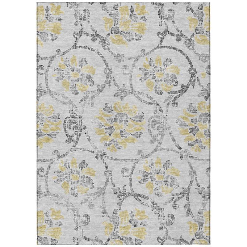 HomeRoots Floral Traditional Rectangle Outdoor Rug