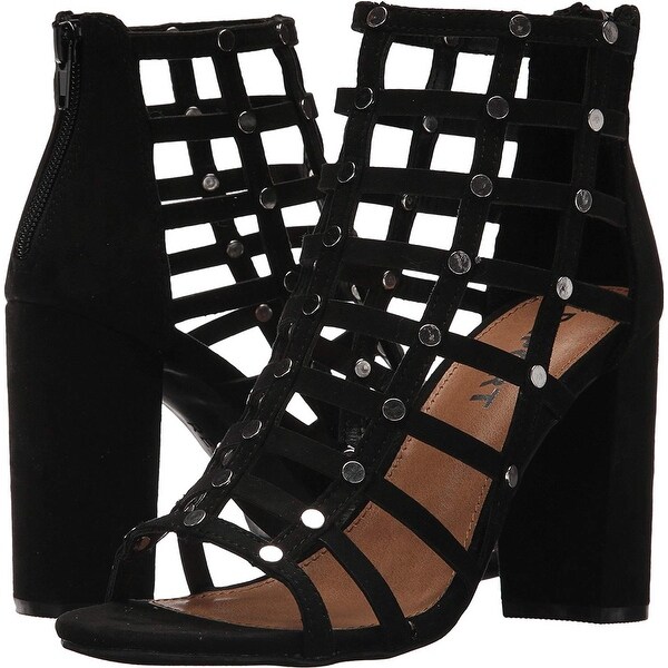 report black heels