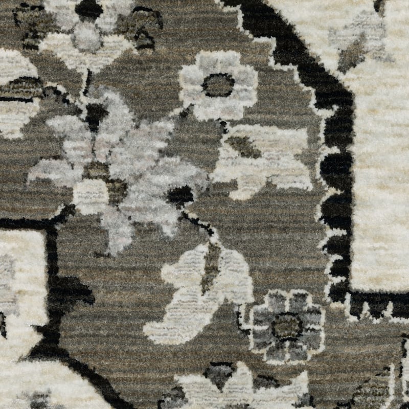HomeRootsMedallion Traditional Runner Area Rug