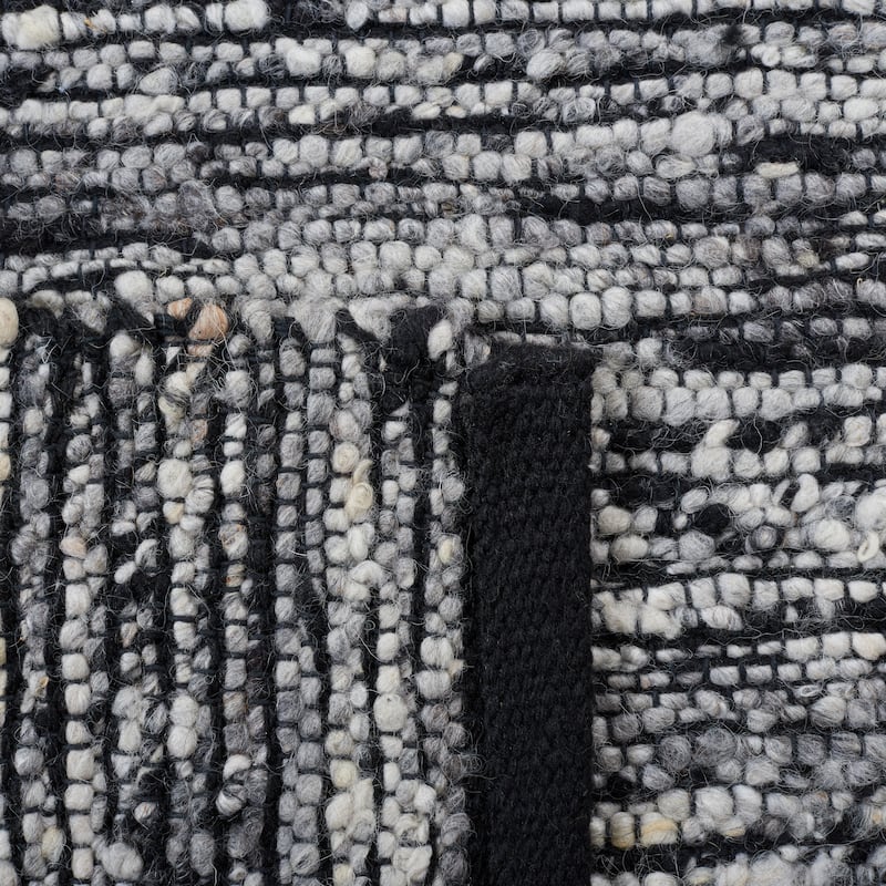 SAFAVIEH Handmade Natura Engelgard Wool Rug