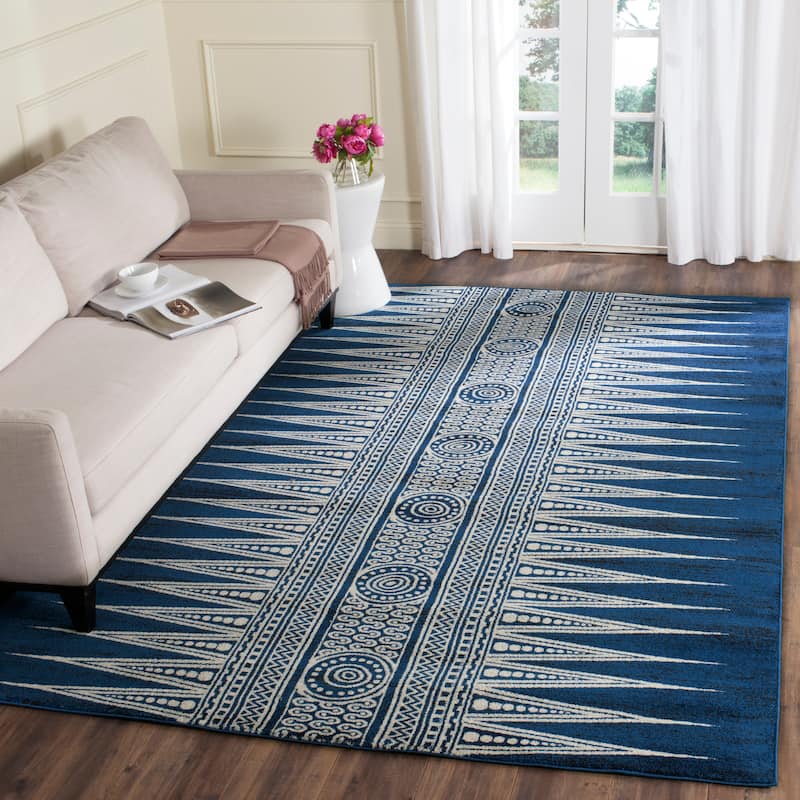 SAFAVIEH Evoke Cecylia Vintage Boho Rug - 6'7" x 9' - Royal/Ivory