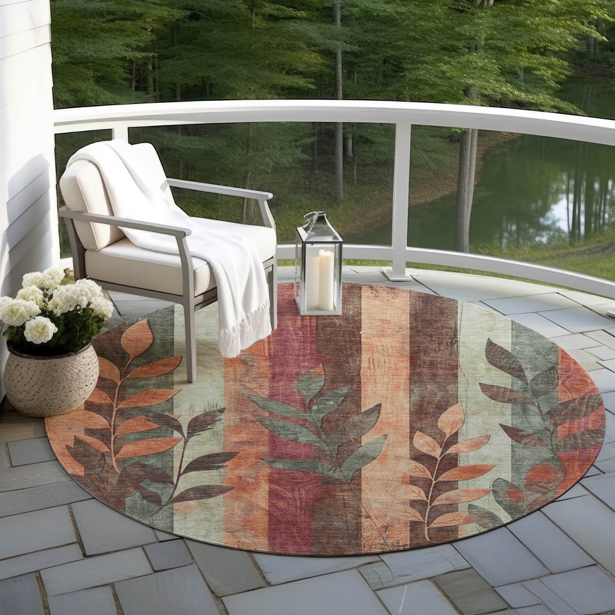 Machine Washable Indoor/ Outdoor Floral Stripe Chantille Rug