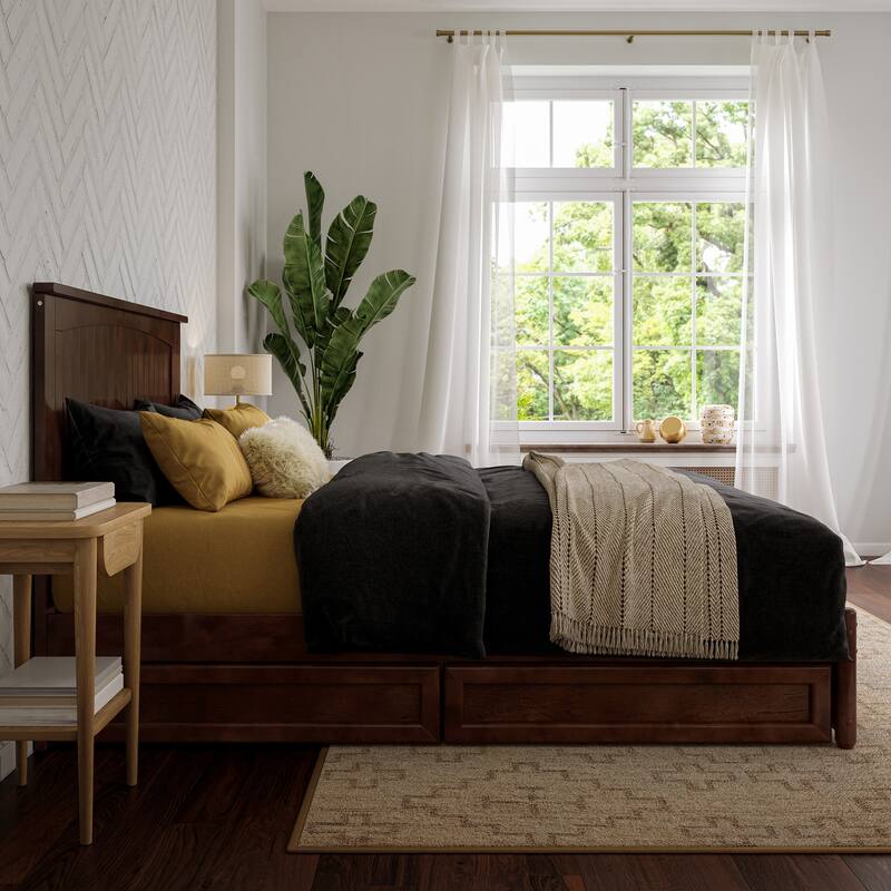 Malta Platform Bed with Panel Footboard and Storage Drawers