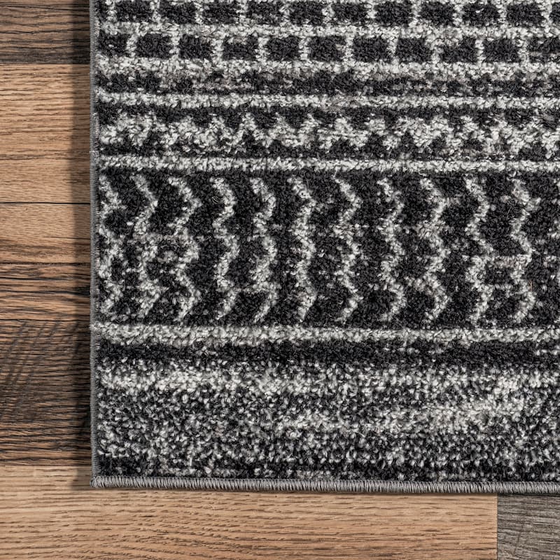 Nuloom Eliana Contemporary Striped Area Rug
