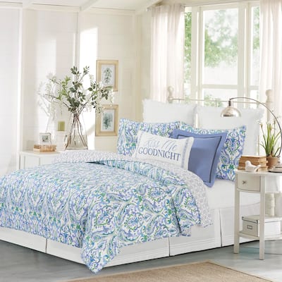 Juliet Twin 2 Piece Reversible Coverlet Quilt Set with 1 Standard Sham Blue Green White Paisley Pattern