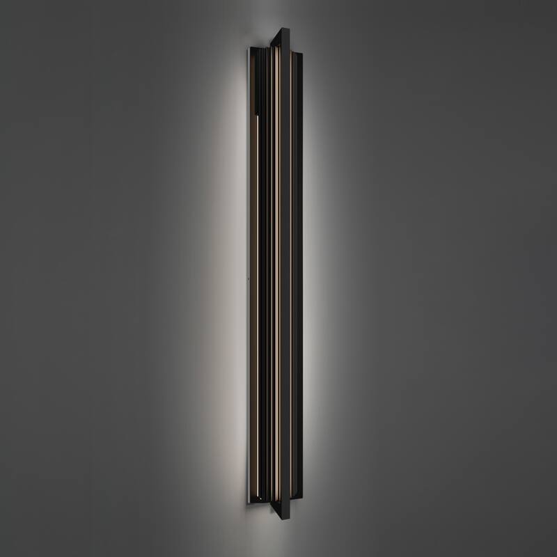 Krimp 36in LED Outdoor Wall Light 3000K in Black