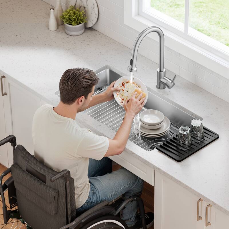 KRAUS Fairlane Undermount 18 Gauge Stainless Steel Kitchen Sink