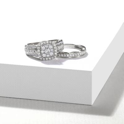 10k White Gold 1ct TDW Diamond Engagement Ring