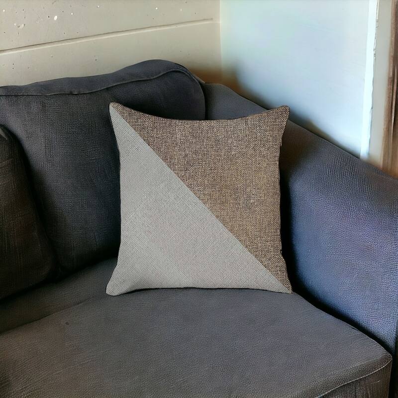 HomeRoots 18" X 18" Ivory And Brown Geometric Zippered Handmade Polyester Throw Pillow Cover