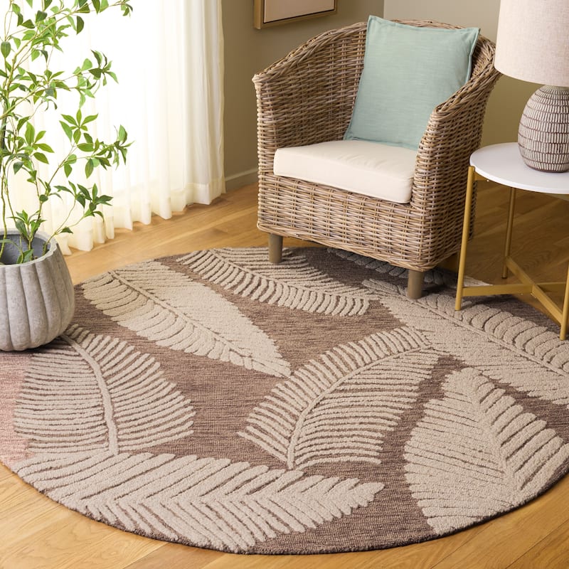 SAFAVIEH Hand-Tufted Jardin Seral Patterned Wool Rug - Brown/Ivory - 6' Round