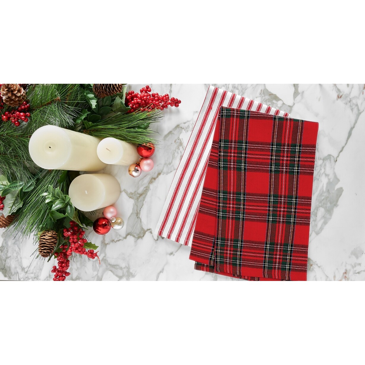 https://ak1.ostkcdn.com/images/products/is/images/direct/9d8c0315bb3e72002e0640a1b1908341364ed547/Arlington-Plaid-Woven-Cotton-Kitchen-Towel.jpg