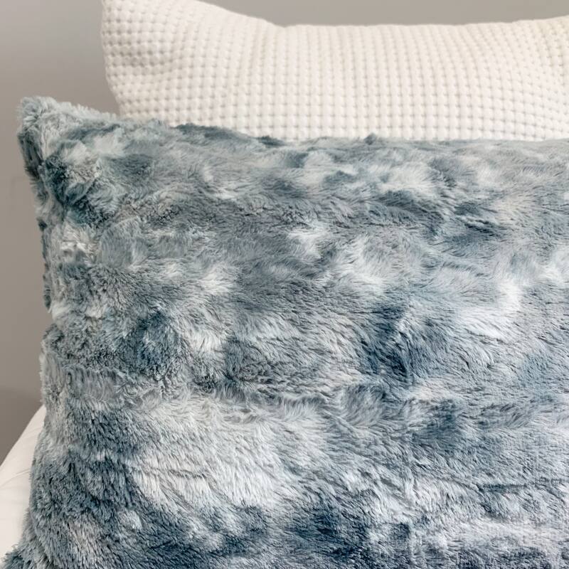 Wonderful Velvet 3 Piece Quilt Set