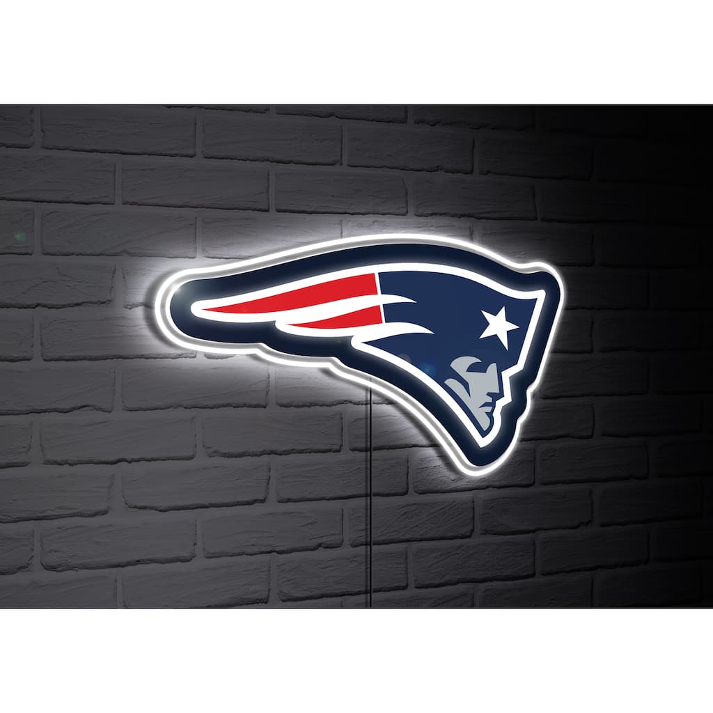 New England Patriots Team Logo LED Wall Decor Lighted Sign