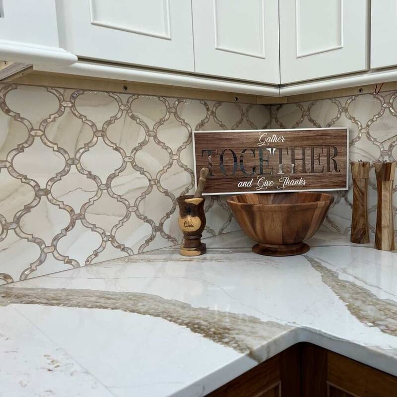 The Tile Life Tahitian Pearl 14x14.5 Calacatta Gold Satin Glass Arabesque Mosaic Wall & Backsplash Tile