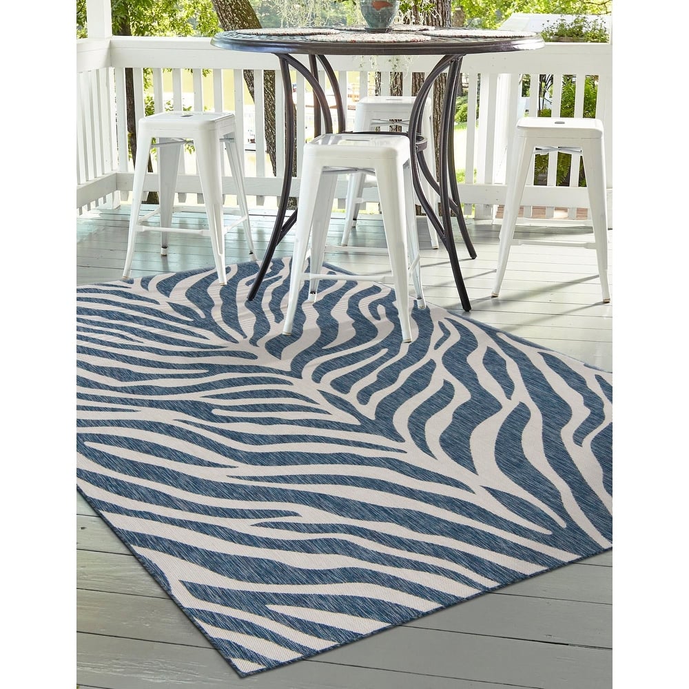 Outdoor Gallery Collection Area Rug