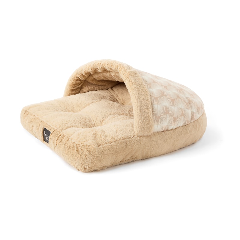 NICOLE MILLER NEW YORK PET Kendall Fluted Geo Cozy Slipper Cave Pet Bed - 22"x17"x11" - Taupe