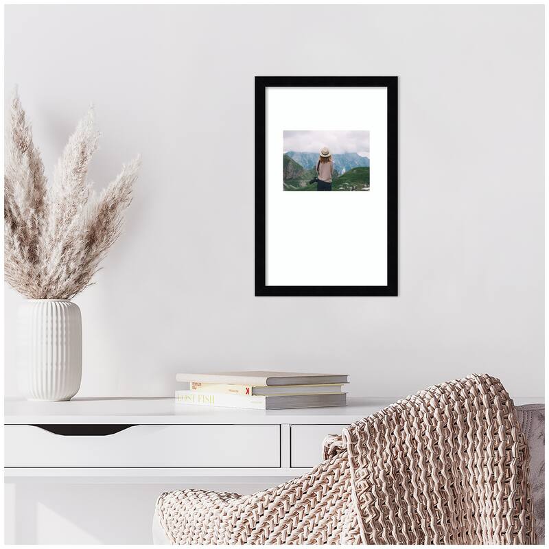 Kate and Laurel Svelte Noir Black Photo Frame