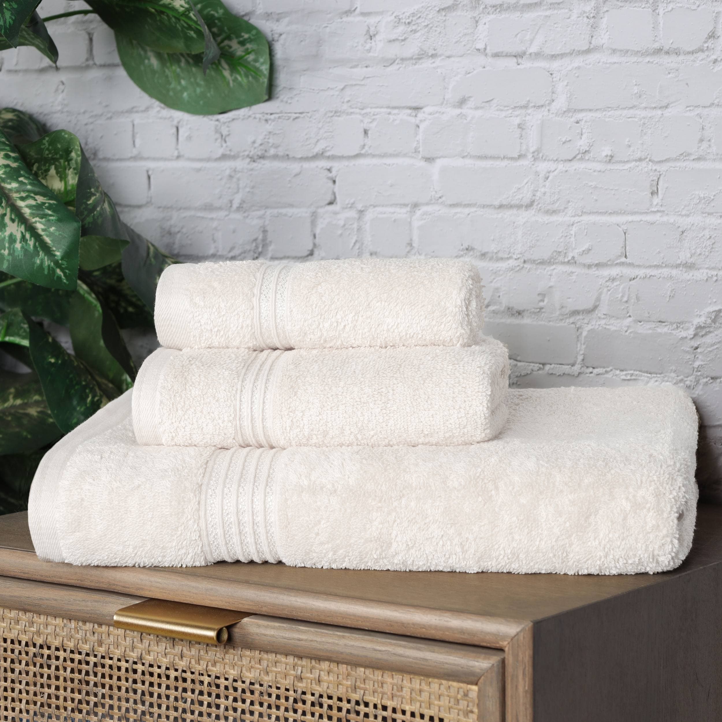 Superior Heritage Egyptian Cotton Absorbent 3-Piece Towel Set