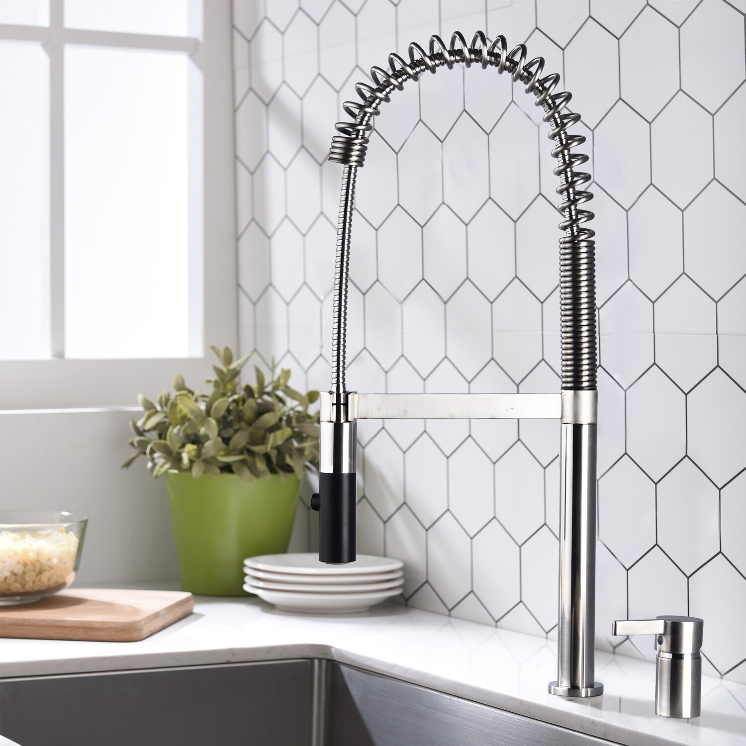 DORNBERG Low Lead Sprayer Spring Kitchen Sink Faucet