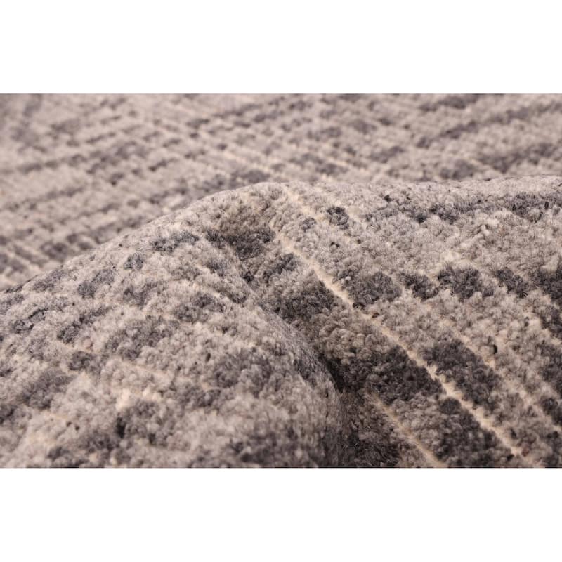 ECARPETGALLERY Hand-knotted Tangier Grey Wool Rug - 5'2 x 7'10