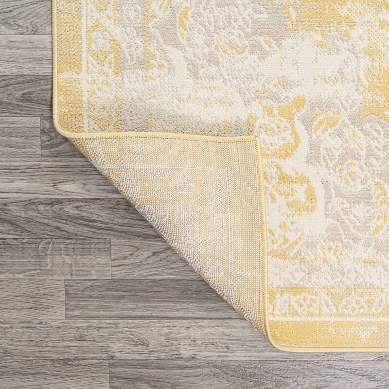 JONATHAN Y Rosalia Ornate Medallion Modern Area Rug
