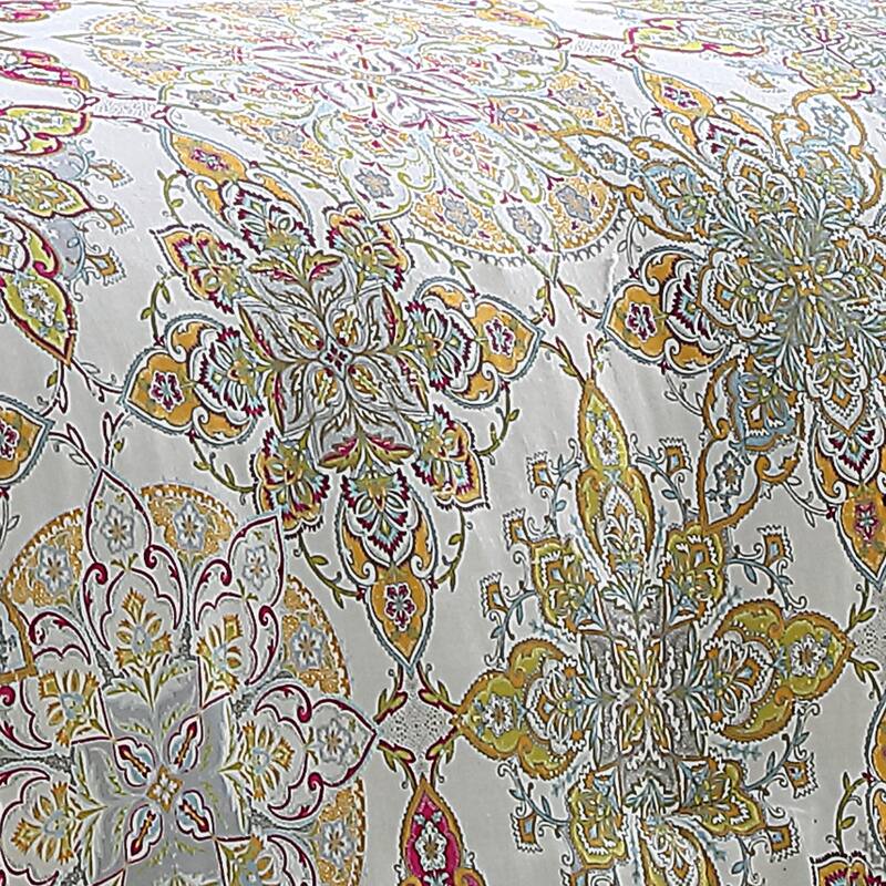 7 Piece Queen Comforter Set with Printed Damask Pattern, Green and White