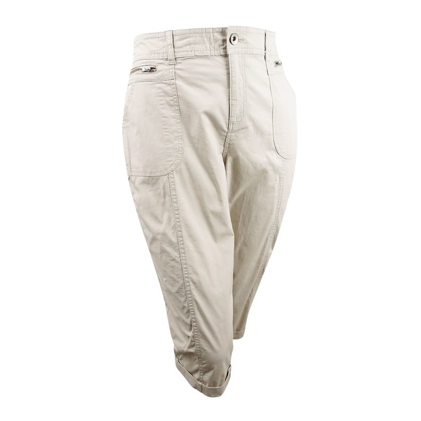 plus size capris with pockets