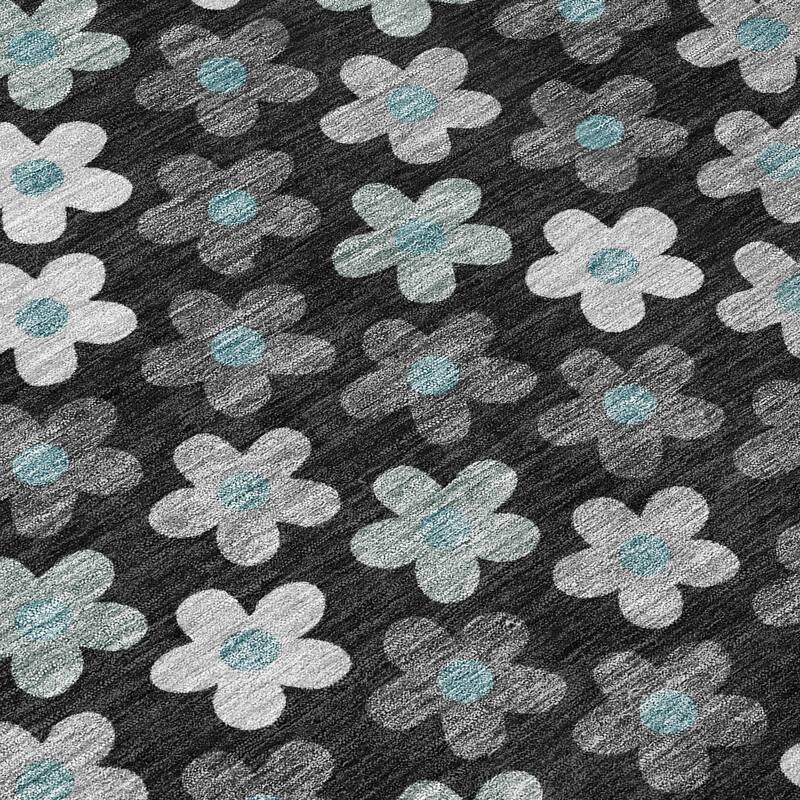 Machine Washable Indoor/ Outdoor Floral Kechi Chantille Rug