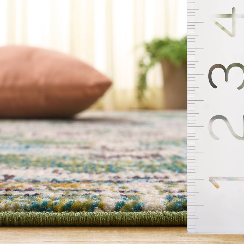 SAFAVIEH Madison Katelijne Boho Medallion Distressed Area Rug