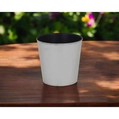 HomeRoots 5" Silver Recycled Plastic Indoor Outdoor Round Pot Planter