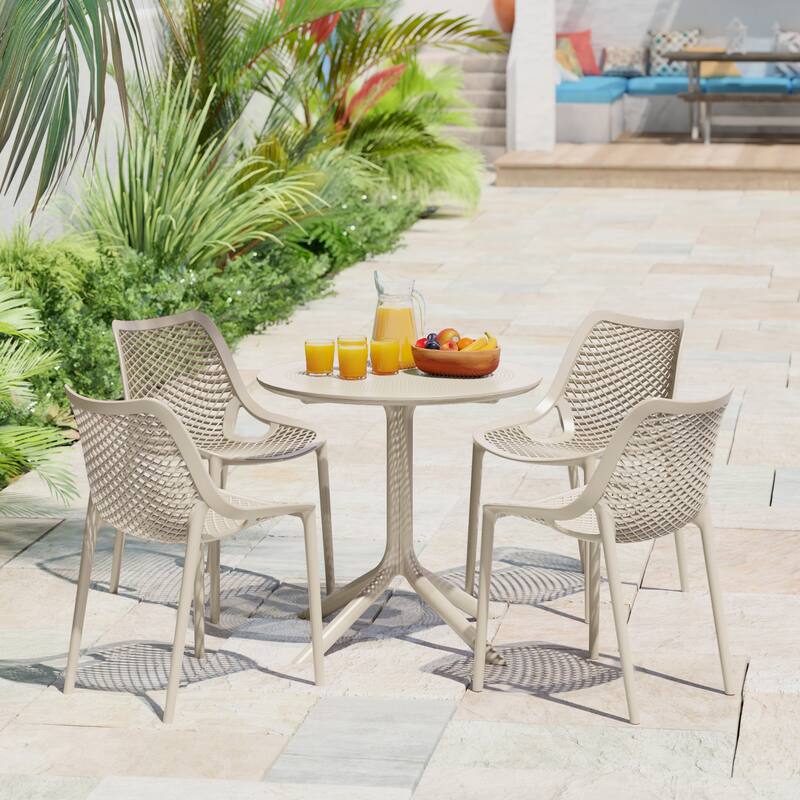 Frond and Form 31.5 Inch Outdoor Round Dining Table