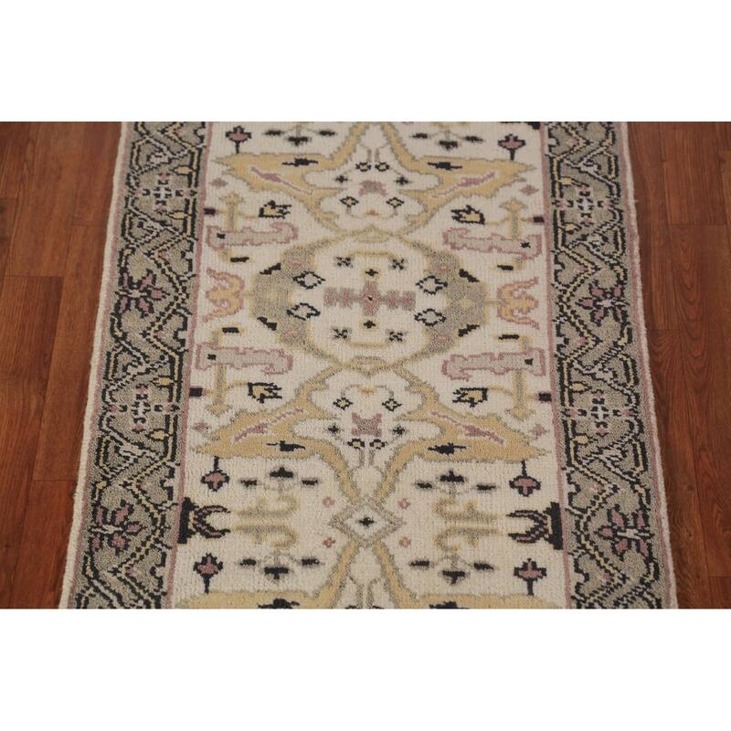 All-Over Ivory Oushak Indian Runner Rug Handmade Wool Carpet - 2'6"x 7'9"