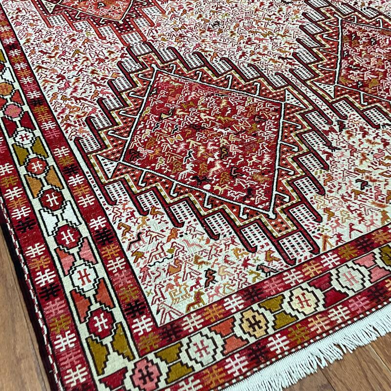 HERAT ORIENTAL Handmade Soumak Silk Rug - 4' x 6'6"