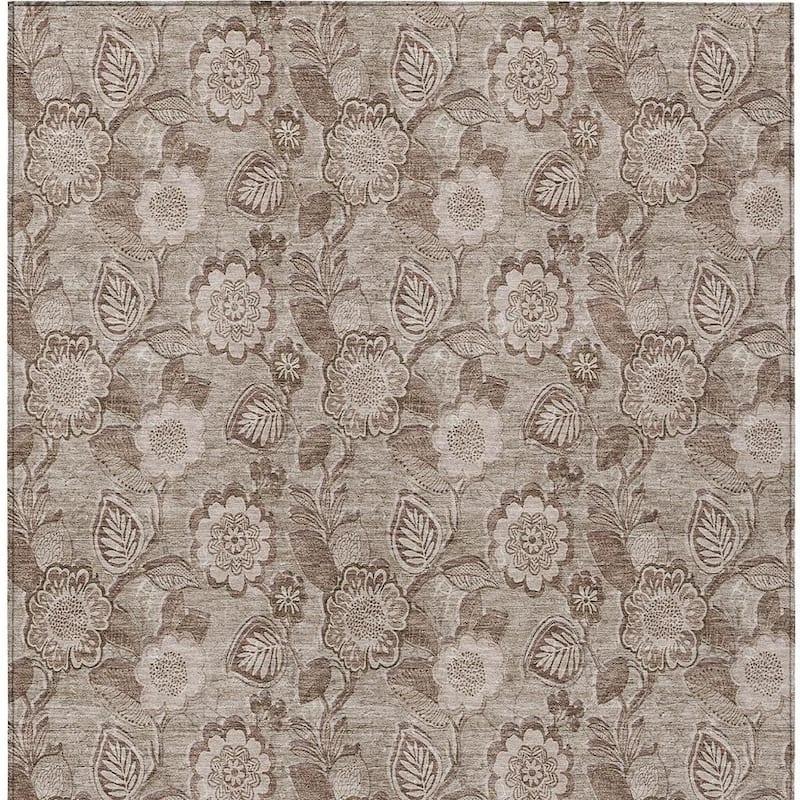HomeRoots Floral Transitional Rectangle Outdoor Rug