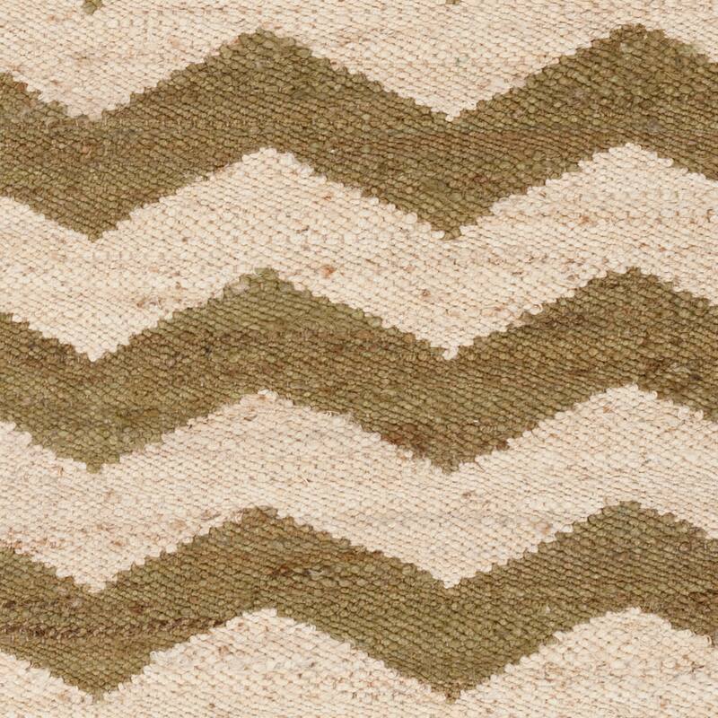 Hand-Woven Henry Natural Jute Chevron Rug