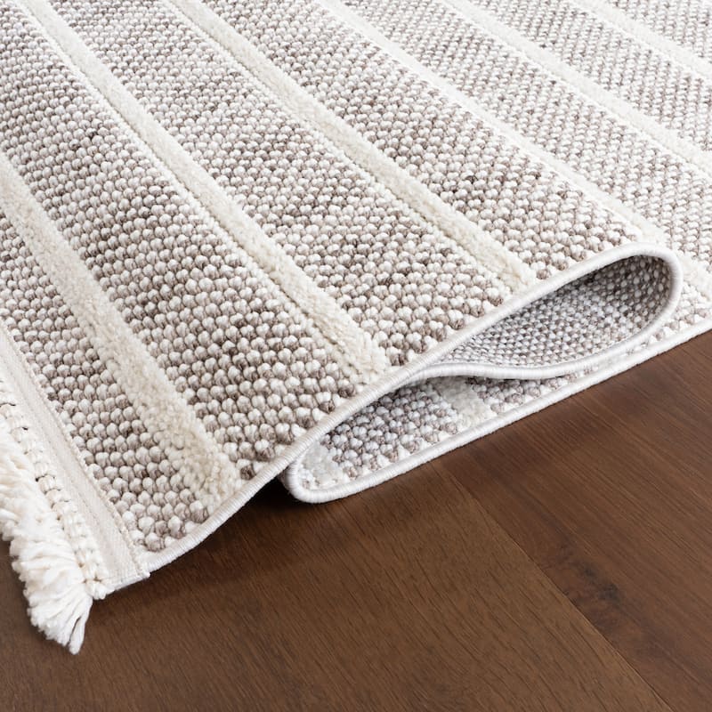 Nuloom Lucretia Striped Tassels Area Rug