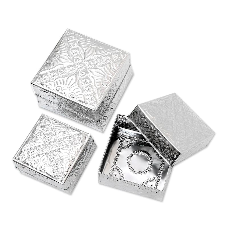 Novica Handmade Lempuyang Sunset In Large Decorative Aluminum Boxes (Set Of 3)