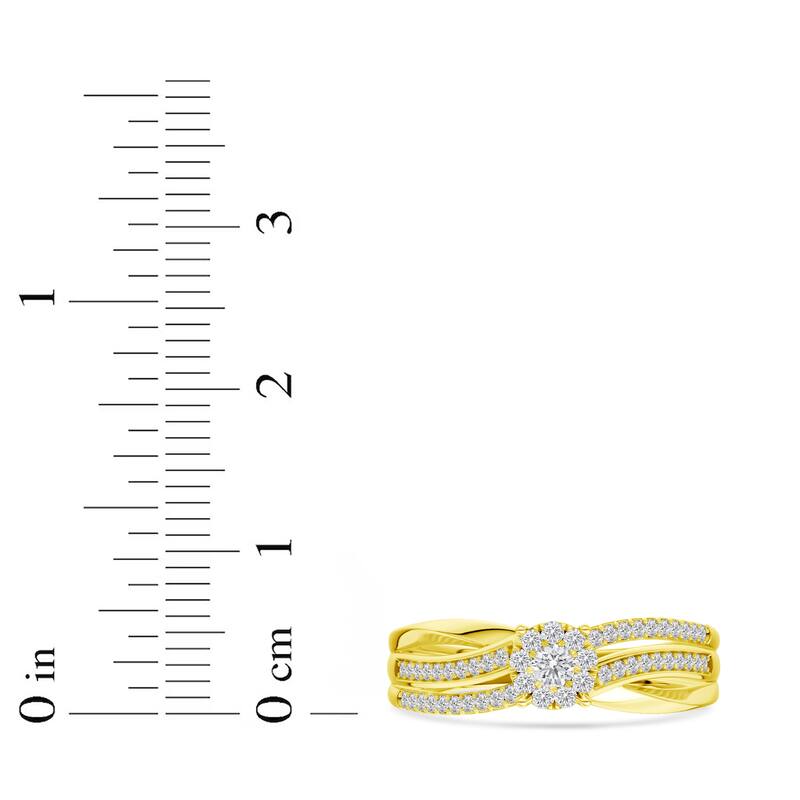 1/5ct TDW Diamond Cluster Engagement Ring in 10K Yellow Gold for Women