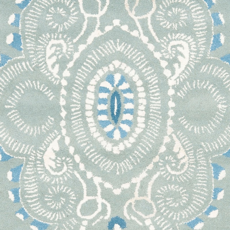 SAFAVIEH Handmade Wyndham Geanina Modern Wool Rug