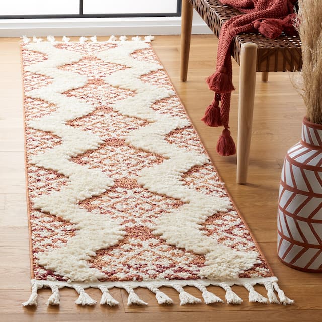 SAFAVIEH Moroccan Tassel Shag Iulieana Boho Tribal 2-inch Thick Rug - 8' Runner - Orange/Ivory