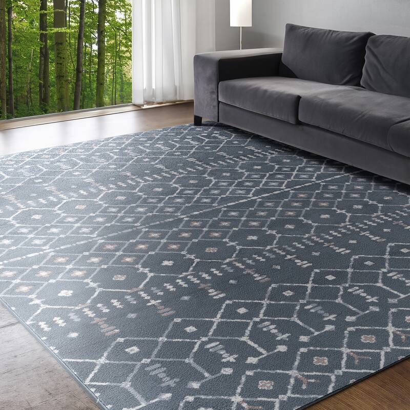 Carrington Transitional Geometric Indoor Area Rug - 5' x 7' - Dark Grey