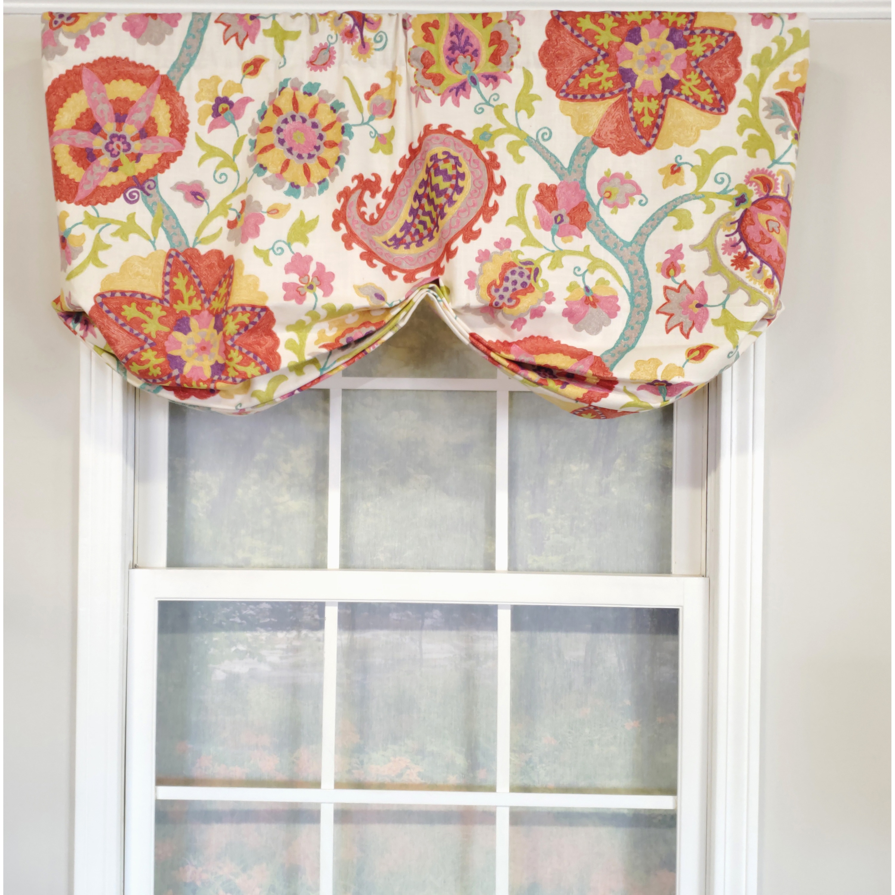 RLF Home Jubilee Stationary Balloon Valance
