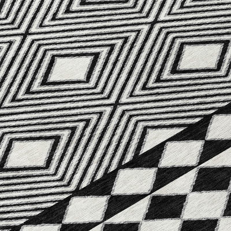 Machine Washable Indoor/ Outdoor Chantille Boho Moroccan Rug