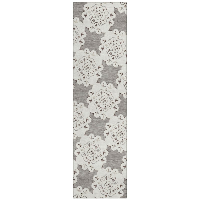 Machine Washable Indoor/ Outdoor Global Motif Chantille Rug