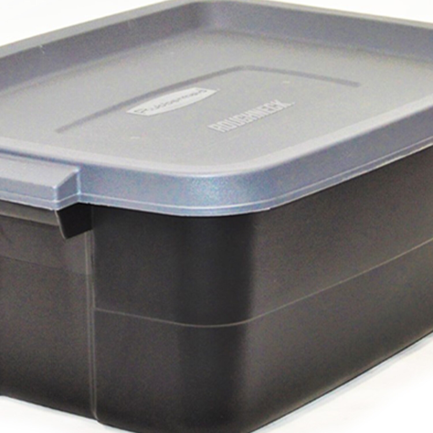 https://ak1.ostkcdn.com/images/products/is/images/direct/9defb2ccd509091dc66420287bc343f638c617ca/Rubbermaid-Roughneck-Tote-10-Gallon-Storage-Container%2C-Black-Cool-Gray-%286-Pack%29.jpg